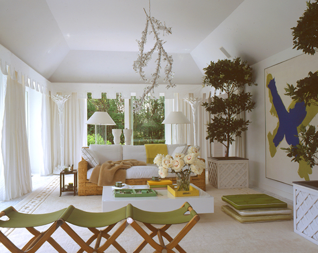 Luxurious Homes by Pamplemousse Design NY-Modenist House in Southampton