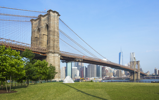 The best free fun things to do in NYC-Broolyn bridge