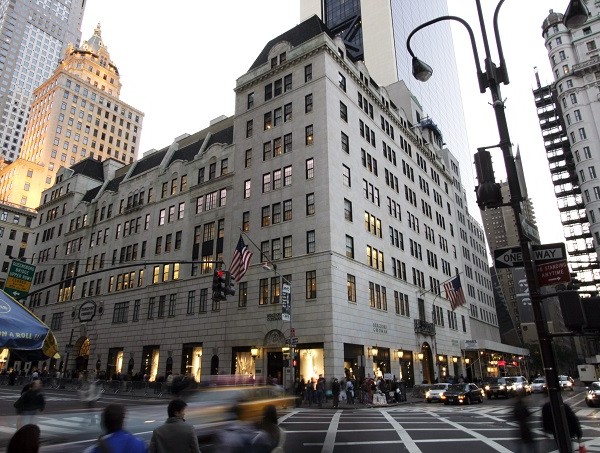 BERGDORF GOODMAN NYC RENOVATES ITS FIFTH AVENUE STORE